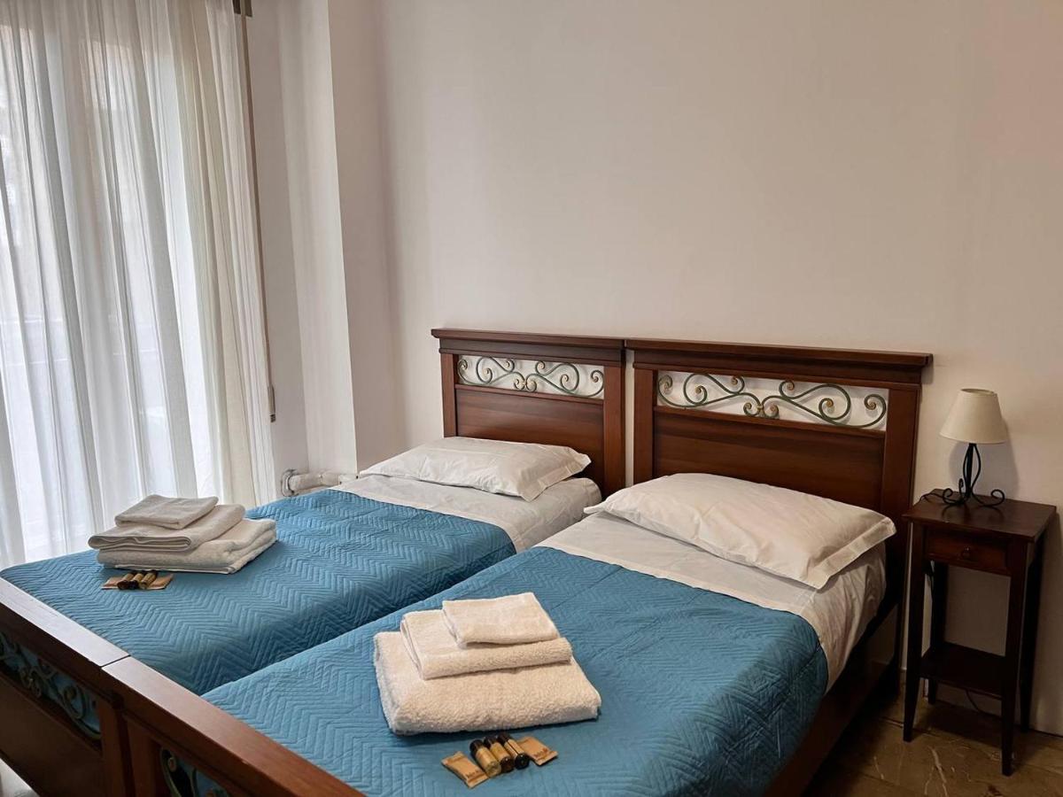 Casa Radiosa Varese Rooms Luaran gambar