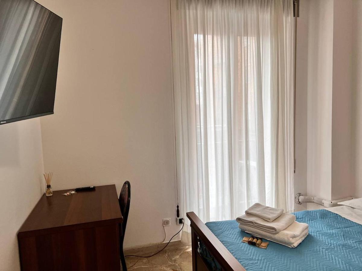 Casa Radiosa Varese Rooms Luaran gambar